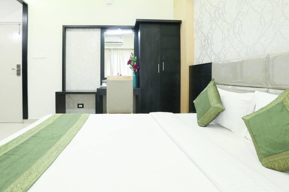 Emirates Residency Hotel Chennai Esterno foto